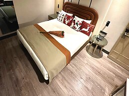 Edition Old City Hotel