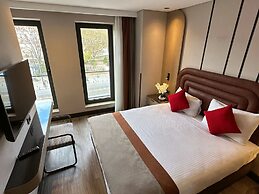 Edition Old City Hotel