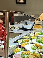 Edition Old City Hotel