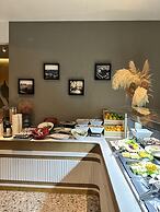 Edition Old City Hotel