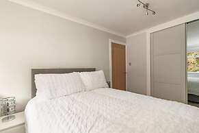 Pleasant View - Direct Beach Access Sea Views and Parking