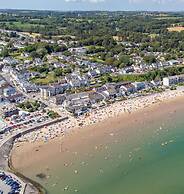 Pleasant View - Direct Beach Access Sea Views and Parking