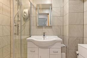 Pleasant View - Direct Beach Access Sea Views and Parking