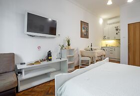 Studio Apartment Magnolia Zagreb