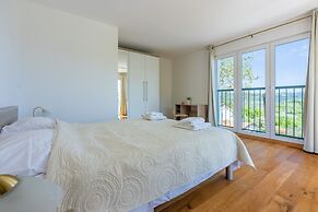 Villa Ana