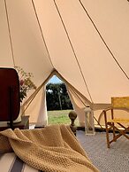 Tregantle Farm Eco Glampsite Super Safari Cabin