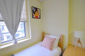 Michie House in College Hill - Hostel