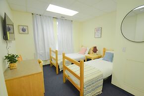 Michie House in College Hill - Hostel