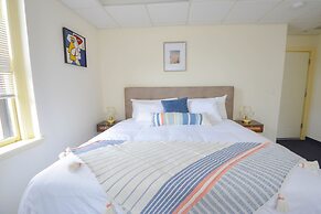 Michie House in College Hill - Hostel