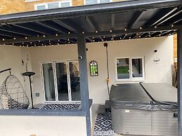Beautiful 4-bed House