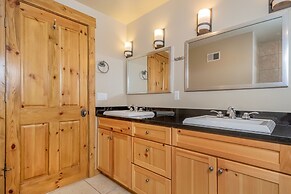 Glamping on The Mountain