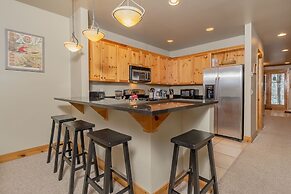 Glamping on The Mountain