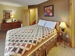 Sunplace 07 by Taylor Made Deep Creek