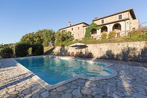 Podere Le Corone 20 in Perugia