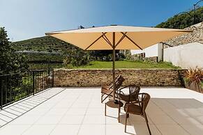 Quinta de São Luiz - The Vine House