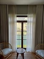 Quinta de São Luiz - The Vine House