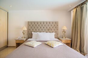 Cavomarina Beach-Adults Only