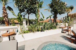 Primus Alacati Adult Only