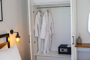 Primus Alacati Adult Only