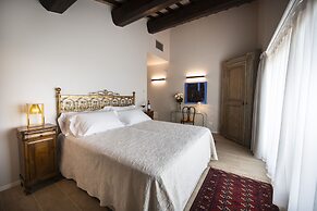 Magari Estates Hotel