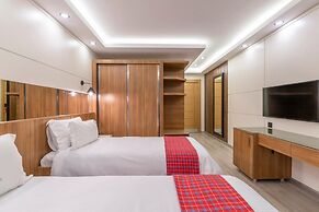 Maa Hotel and Suites