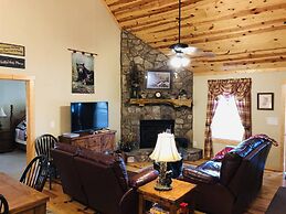 Dragons Den - Wonderful Mountain Cabin for Whole Family Coosawattee Ri