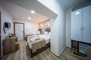 Laos Otel