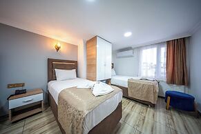 Laos Otel