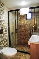 Laos Otel