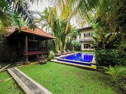 Pukakoo Villa by Supala