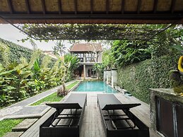 Pukakoo Villa by Supala