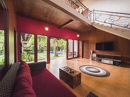 Pukakoo Villa by Supala