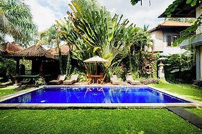 Pukakoo Villa by Supala