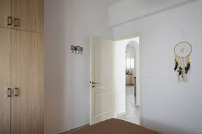 Parian Charming 3bedroom Home