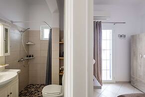 Parian Charming 3bedroom Home