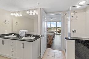 Yacht Club Villas #2-504 4 Bedroom Condo by RedAwning