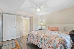 Yacht Club Villas #2-504 4 Bedroom Condo by RedAwning