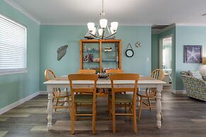 Lagoon View 3 Bedroom Home by Redawning