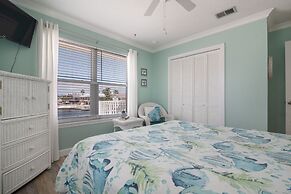 Lagoon View 3 Bedroom Home by Redawning