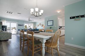 Lagoon View 3 Bedroom Home by Redawning