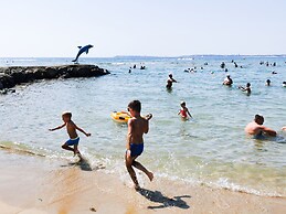 Marty's Beachfront Smart Homes