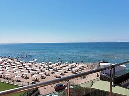 Marty's Beachfront Smart Homes