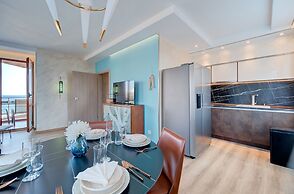 Marty's Beachfront Smart Homes