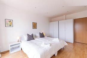 Luxury 10-bed Villa With View, Pool, Playground