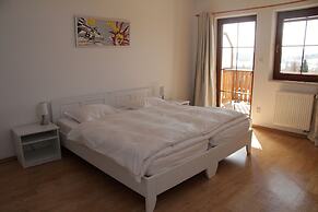 Luxury 10-bed Villa With View, Pool, Playground