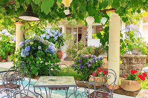 HOTEL VILLA FERNANDA