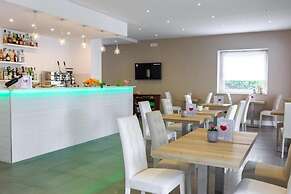 HOTEL VILLA FERNANDA