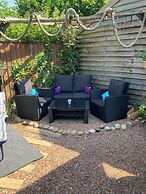 Charming Gnome Cottage, in Devon Near Sidmouth