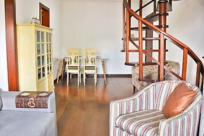 LOCAR-IN GRAMADO- Duplex Lago Negro