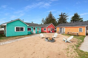 Aloha Beach Club Resort